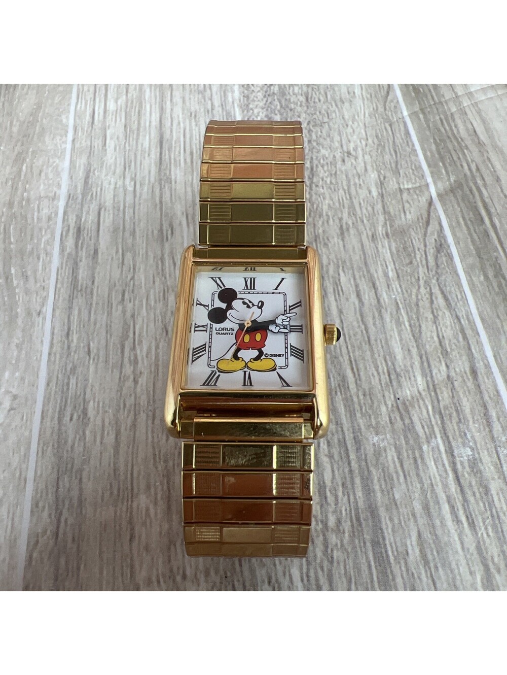 Vintage Lorus Mickey Mouse Watch Gold Band Quartz Disney Japan Movement - Read